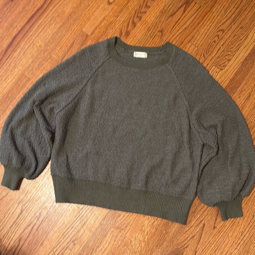 Altar’d State sweater, olive green, s/m